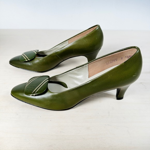 Vintage Red Cross‎ Shoes Green Gold Pumps 8 AAAA 4A 1940's Never Worn! - Picture 1 of 10